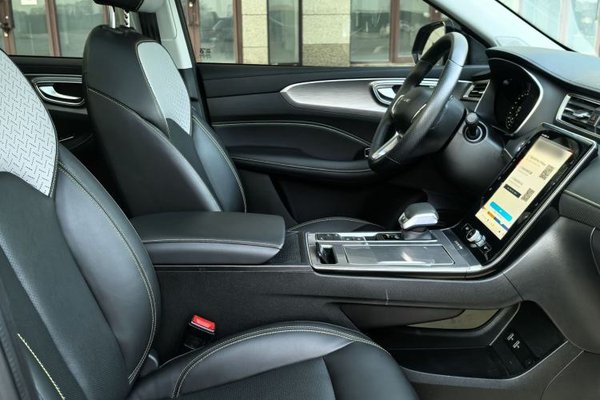 Roewe RX5 2020, 33800 км, за 8239 USD - фото 31