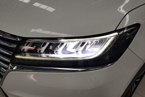 Roewe RX5 2020, 64400 км, за 7834 USD - фото 6