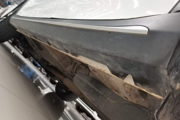 Roewe RX5 2020, 64400 км, за 7834 USD - фото 22