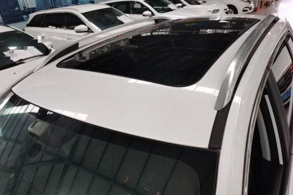 Roewe RX5 2020, 64400 км, за 7834 USD