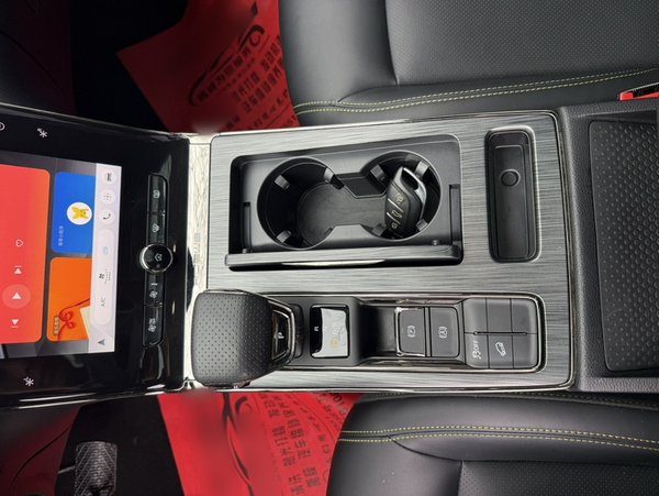 Roewe RX5 2021, 24700 км, за 9517 USD - фото 22