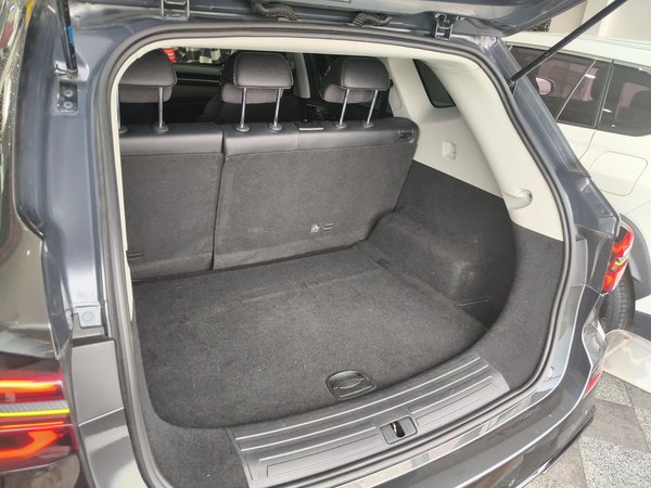 Roewe RX5 2021, 24700 км, за 9517 USD - фото 10