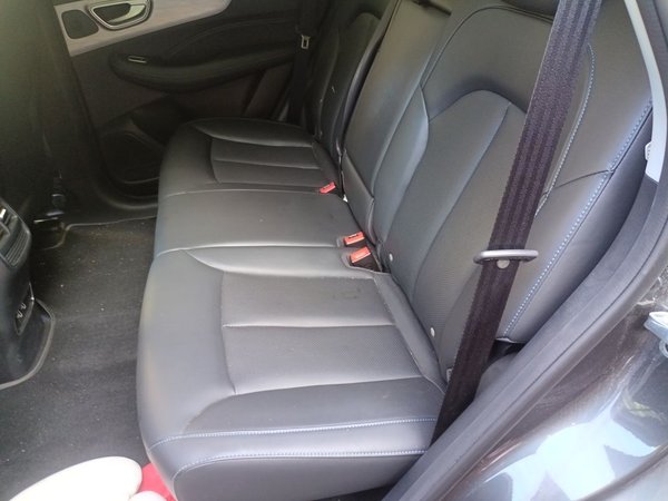 Roewe RX5 2023, 5500 км, за 9229 USD - фото 15