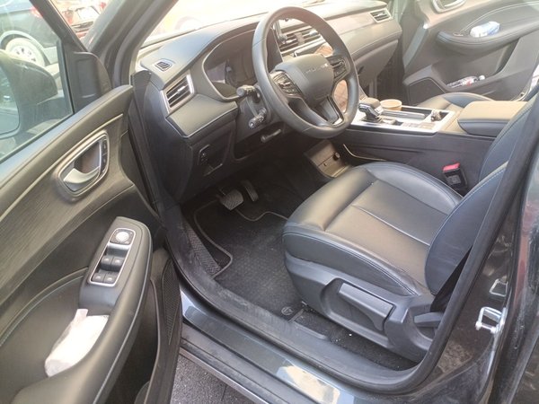 Roewe RX5 2023, 5500 км, за 9229 USD - фото 14