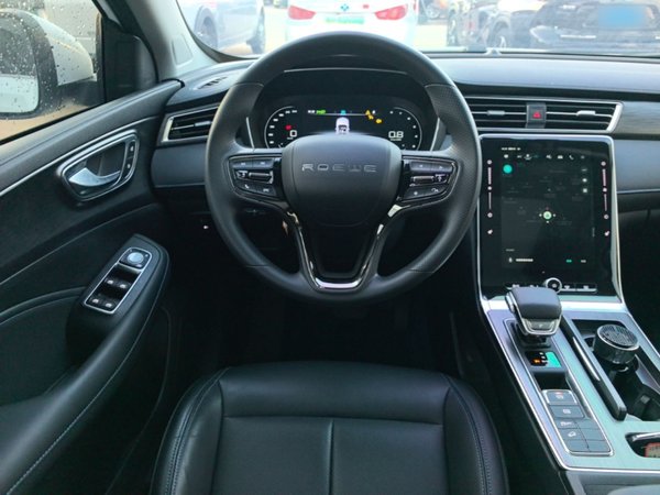 Roewe RX5 2023, 9300 км, за 11946 USD - фото 14