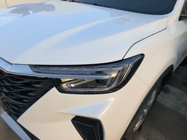 Roewe RX5 2023, 9300 км, за 11946 USD - фото 9