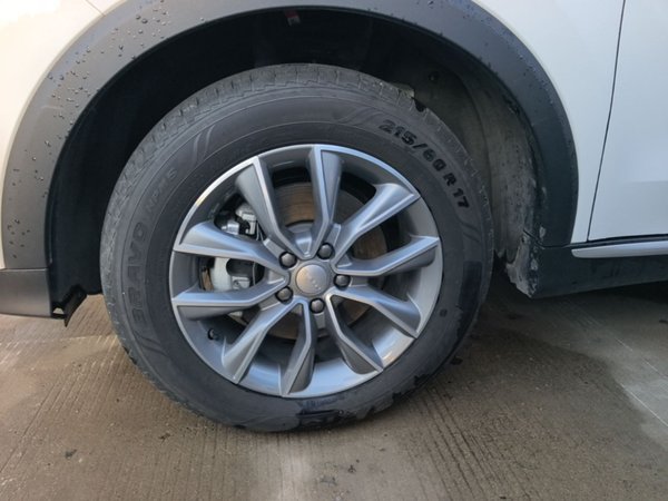 Roewe RX5 2023, 9300 км, за 11946 USD - фото 8