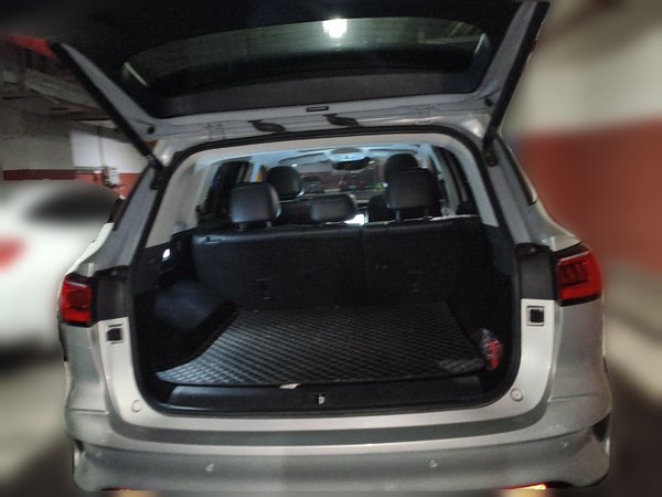 Roewe RX5 MAX 2019, 87200 км, за 7551 USD - фото 13