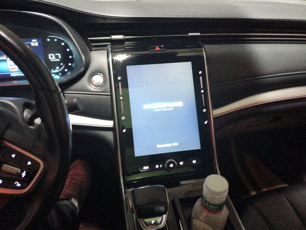 Roewe RX5 MAX 2019, 87200 км, за 7551 USD - фото 10