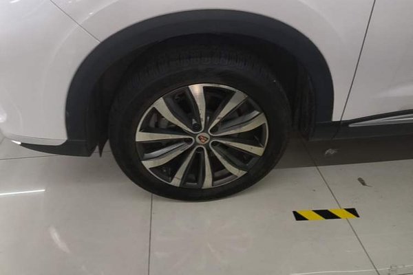 Roewe RX5 MAX 2019, 45700 км, за 8238 USD - фото 8