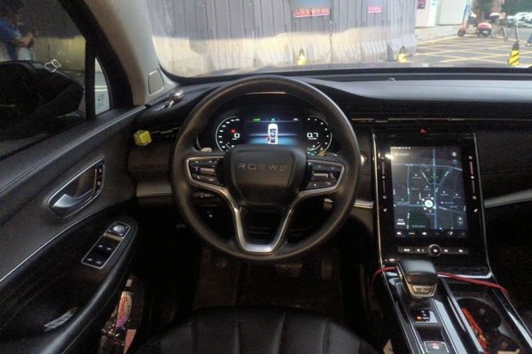 Roewe RX5 MAX 2021, 85000 км, за 7025 USD - фото 10