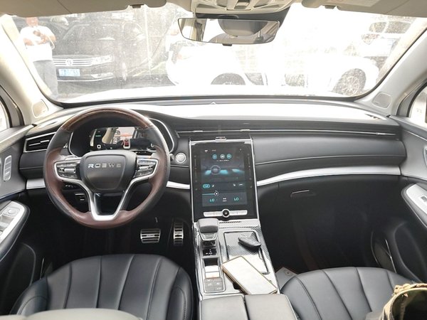 Roewe RX5 MAX 2021, 27900 км, за 9775 USD - фото 13