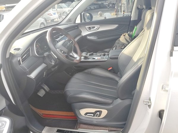 Roewe RX5 MAX 2021, 27900 км, за 9775 USD - фото 18