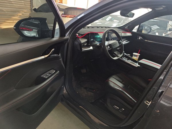 Roewe RX5 Max 2022, 14600 км, за 10532 USD - фото 20