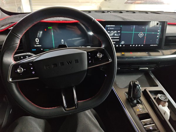 Roewe RX5 Max 2022, 14600 км, за 10532 USD - фото 19