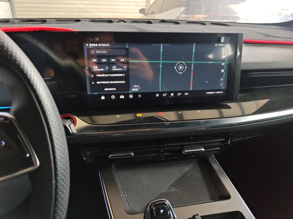 Roewe RX5 Max 2022, 14600 км, за 10532 USD - фото 13