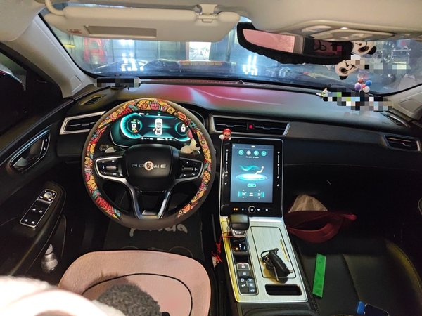 Roewe RX5 New Energy 2020, 32500 км, за 8037 USD - фото 10