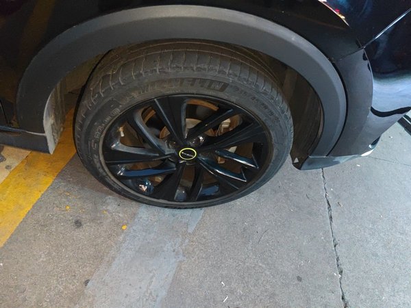 Roewe RX5 New Energy 2020, 32500 км, за 8037 USD - фото 8