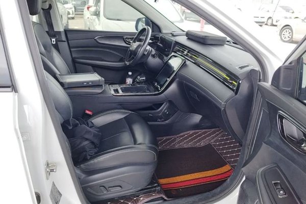 Roewe RX5 New Energy 2021, 34800 км, за 9496 USD - фото 19