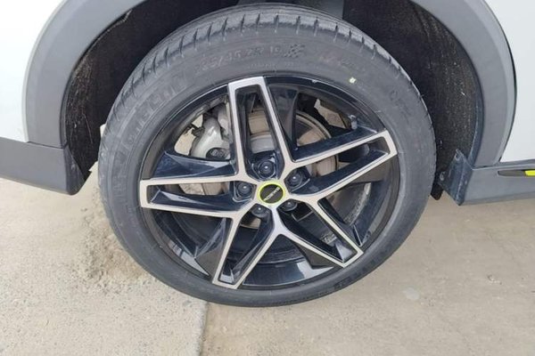 Roewe RX5 New Energy 2021, 34800 км, за 9496 USD - фото 11