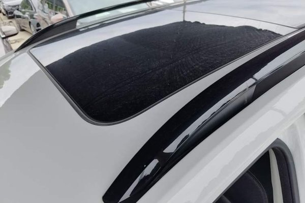 Roewe RX5 New Energy 2021, 34800 км, за 9496 USD - фото 7