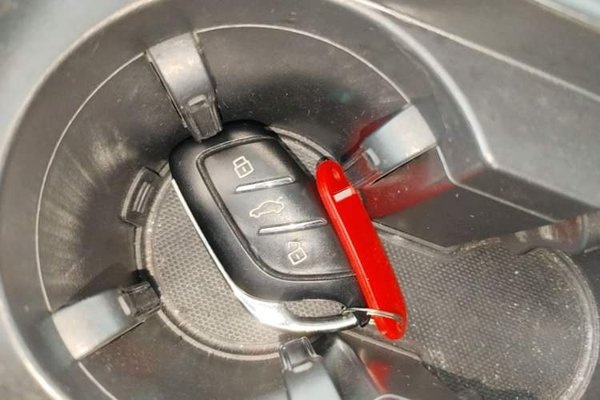 Roewe RX5 New Energy 2021, 34800 км, за 9496 USD - фото 23