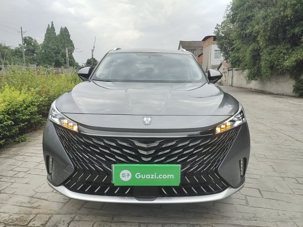 Roewe RX5 New Energy 2023, 37400 км, за 10280 USD