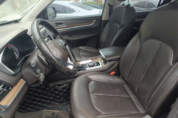 Roewe RX8 2018, 53099 км, за 7295 USD - фото 16