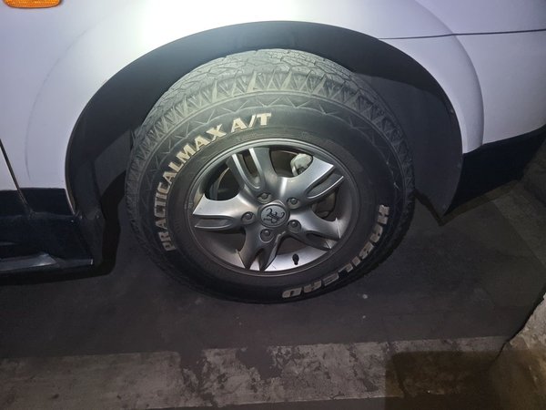 Roewe W5 2014, 172800 км, за 2659 USD - фото 8