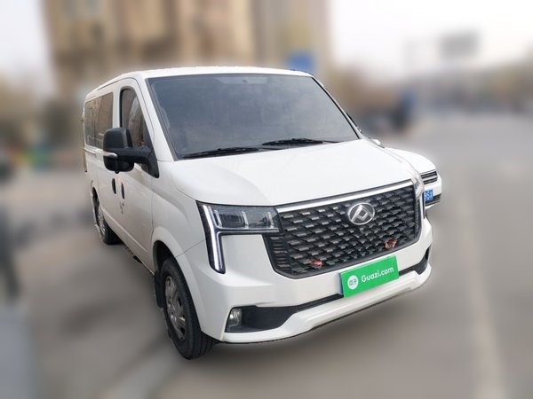 SAIC MAXUS Xintu V80 2024, 12200 км, за 13909 USD