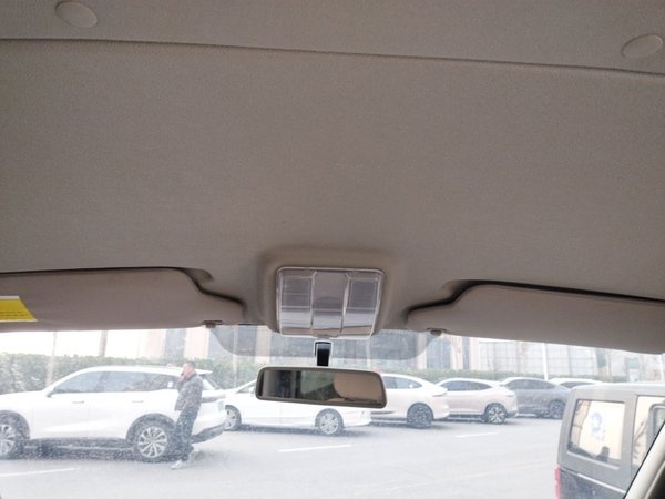 SAIC MAXUS Xintu V80 2024, 12200 км, за 13909 USD - фото 19