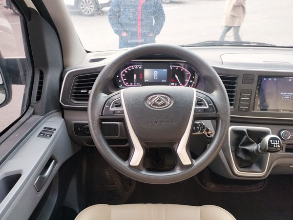 SAIC MAXUS Xintu V80 2024, 12200 км, за 13909 USD - фото 11