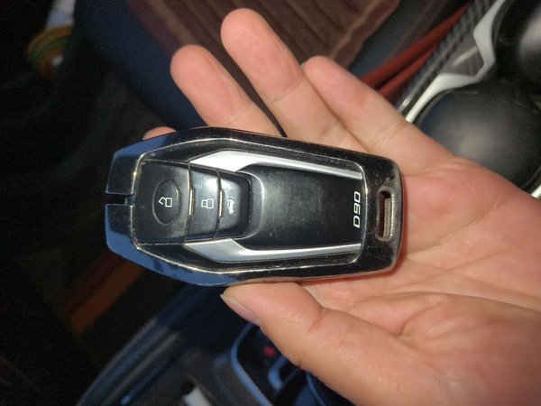 SAIC MAXUS D90 Pro 2020, 59300 км, за 12583 USD - фото 9