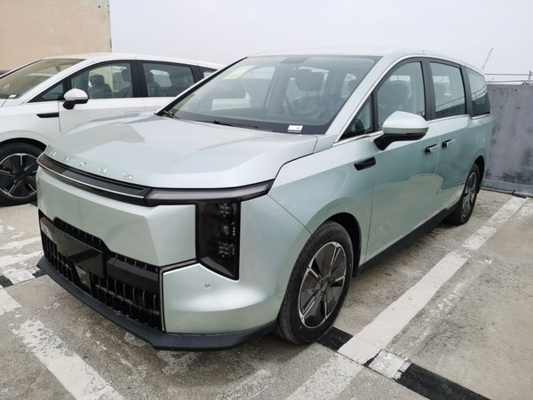 SAIC MAXUS Dajia 7 · 2024 год
