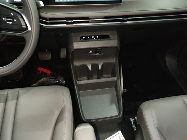 SAIC MAXUS Dajia 7 2024, 200 км, за 20930 USD - фото 17