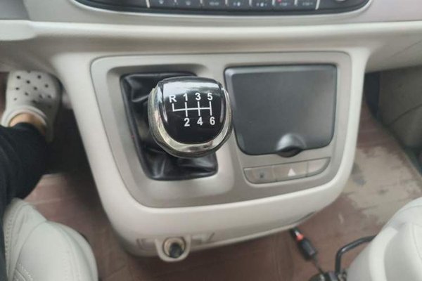 SAIC MAXUS G10 2015, 142800 км, за 6626 USD - фото 11