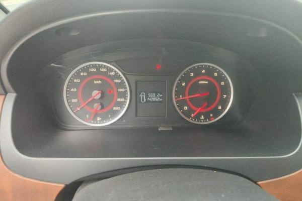 SAIC MAXUS G10 2015, 142800 км, за 6626 USD - фото 8
