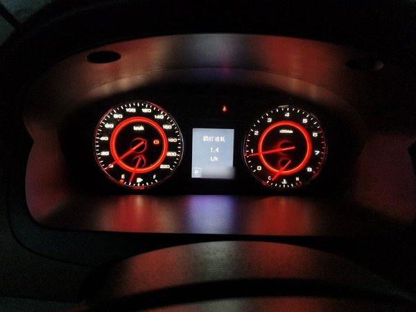 SAIC MAXUS G10 2016, 55200 км, за 8504 USD - фото 9