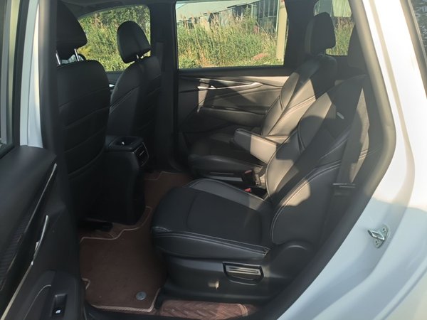 SAIC MAXUS G50 2023, 42600 км, за 11087 USD - фото 20