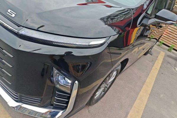 SAIC MAXUS Maxus G50 PHEV 2025, 3500 км, за 15629 USD - фото 9