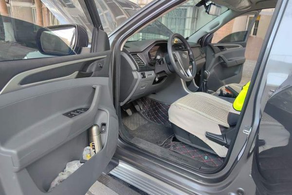 SAIC MAXUS T60 2017, 18100 км, за 11372 USD - фото 19