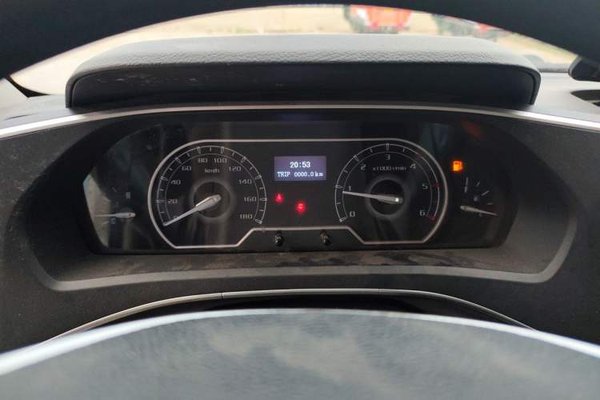 SAIC MAXUS Xintu V80 2023, 52800 км, за 11068 USD - фото 11