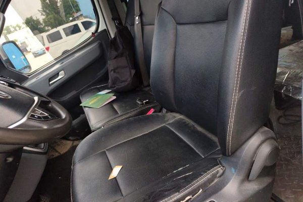SAIC MAXUS Xintu V80 2023, 52800 км, за 11068 USD - фото 15