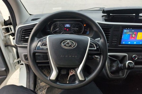 SAIC MAXUS Xintu V80 2023, 52800 км, за 11068 USD - фото 10