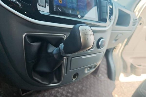 SAIC MAXUS Xintu V80 2023, 70700 км, за 12665 USD - фото 17