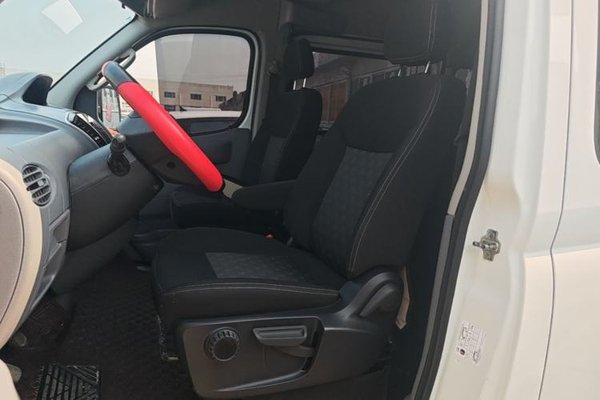 SAIC MAXUS Xintu V80 2023, 70700 км, за 12665 USD - фото 18