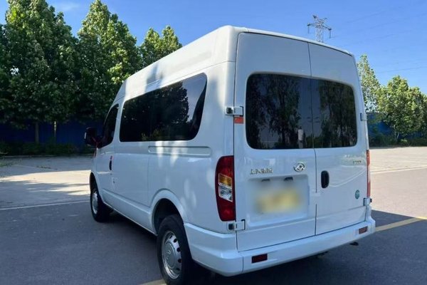 SAIC MAXUS Xintu V80 2023, 70700 км, за 12665 USD