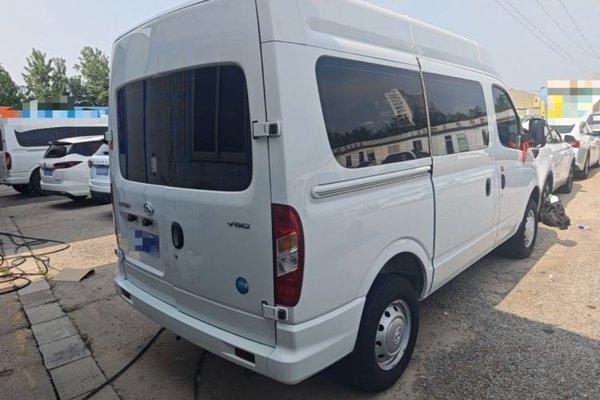 SAIC MAXUS Xintu V80 2023, 70700 км, за 12665 USD - фото 6