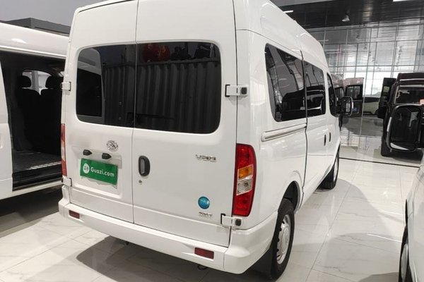 SAIC MAXUS Xintu V80 2023, 75300 км, за 13263 USD - фото 17