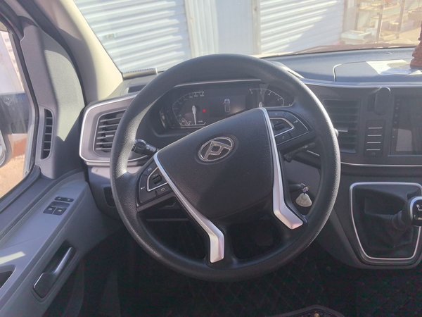SAIC MAXUS Xintu V80 2024, 32300 км, за 11398 USD - фото 14